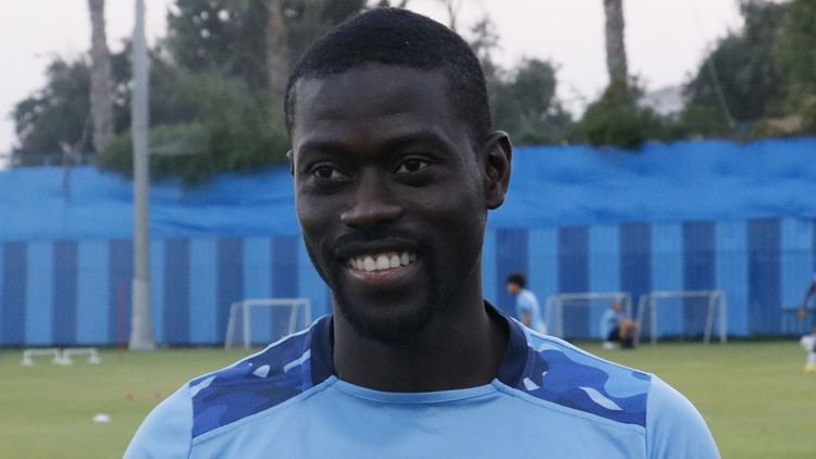 Badou Ndiaye: Allaha şükür Türkiyede çok iyi takımlarda oynama fırsatı yakaladım...