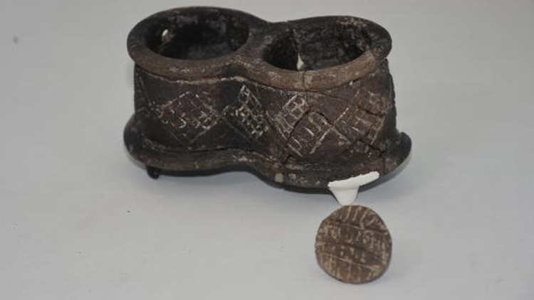 Yassıtepe Höyüğünde 5 bin yıllık mühür bulundu