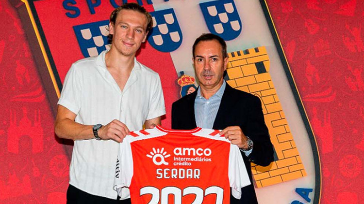 Son dakika: Beşiktaştan Bragaya transfer olan Serdar Saatçı için dev serbest kalma maddesi Son dakika: Beşiktaştan Bragaya transfer olan Serdar Saatçı için dev serbest kalma maddesi