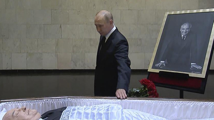 Putinden Mihail Gorbaçov kararı  SSCBnin son liderine böyle veda etti