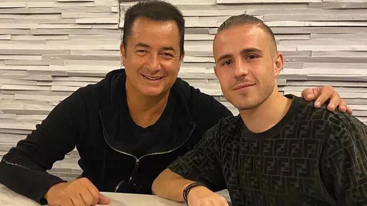 Son Dakika: Dimitrios Pelkas resmen Hull Cityde Fenerbahçe açıkladı