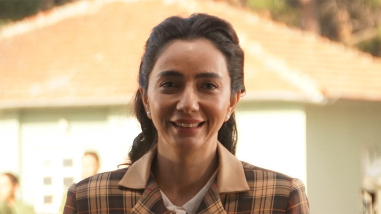 Nurgül Öğretmen