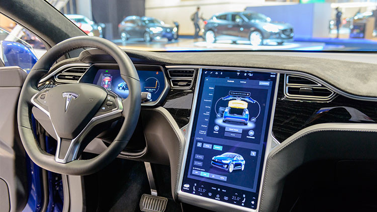 Tesla teslimatları hızlandırıyor