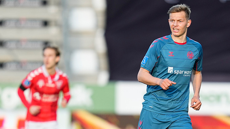 Son Dakika: Galatasaray transferini KAPa bildirdi Mathias Ross bu akşam İstanbulda... Son Dakika: Galatasaray transferini KAPa bildirdi Mathias Ross bu akşam İstanbulda...