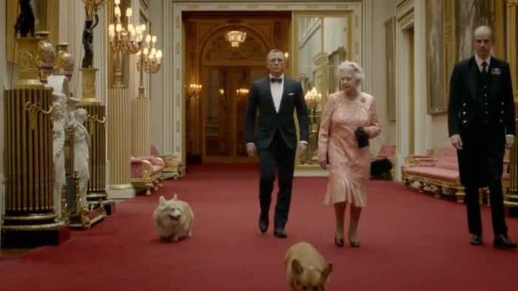 Kraliçe Elizabeth’i bir de çocuklarından dinleyin… En özel anlarını paylaştılar… ‘Meğer annem o filmde başrolde oynamış’ Kraliçe Elizabeth’i bir de çocuklarından dinleyin… En özel anlarını paylaştılar… ‘Meğer annem o filmde başrolde oynamış’