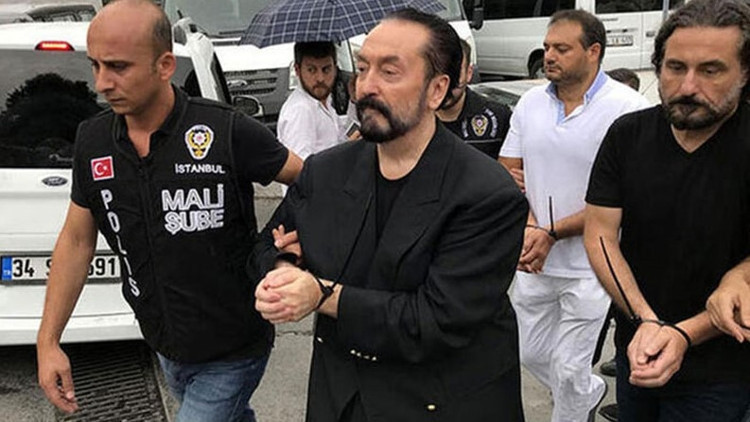 Adnan Oktar davasında mütalaa açıklandı; Oktar için bin 198 yıla kadar hapis istemi