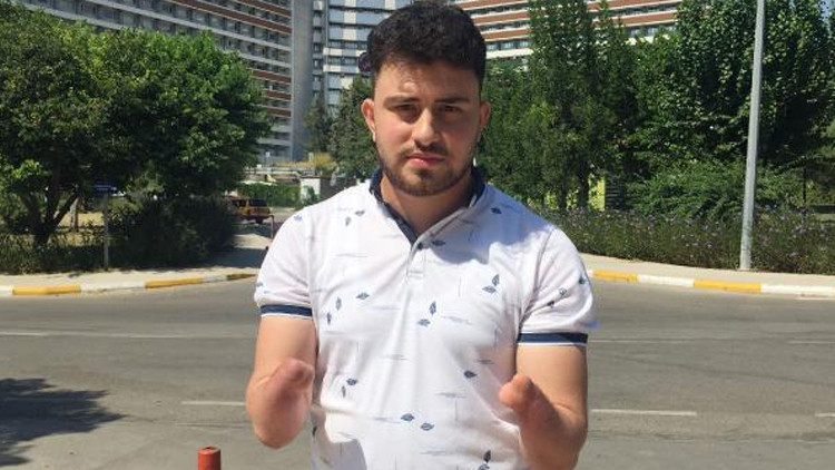 Çift kol nakli bekleyen Alihanın hayali, parmağına yüzük takmak