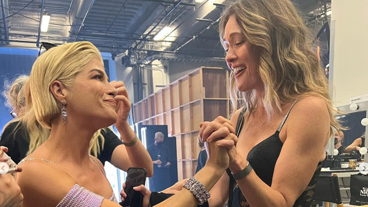 Ünlü oyuncu artık bastonsuz ayakta duramıyor: Ağlatan dans Ünlü oyuncu artık bastonsuz ayakta duramıyor: Ağlatan dans