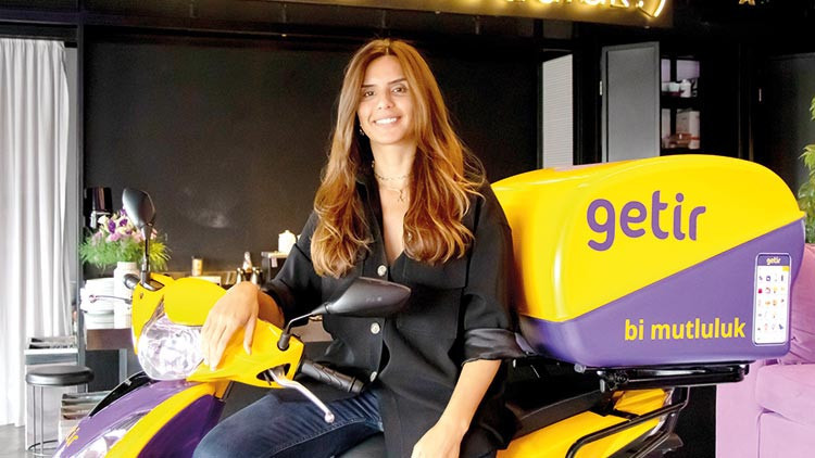 Motosikletli kuryeliğin standardını belirliyor Motosikletli kuryeliğin standardını belirliyor