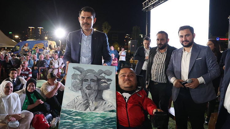 Sosyal konut projesi sözleri: Gençlerden büyük teveccüh geldi Sosyal konut projesi sözleri: Gençlerden büyük teveccüh geldi