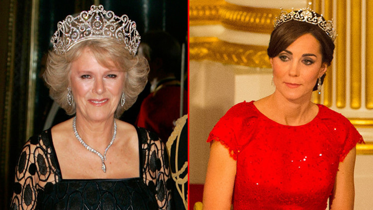 Kraliçe 2. Elizabethin kayıp taçları... Herkes gün yüzüne çıkmalarını bekliyor