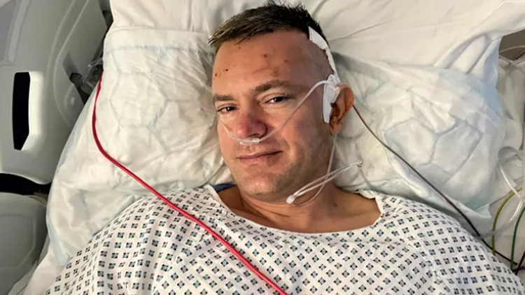 Kulak çınlaması, baş ağrısı, çarpıntı...Doktorlar kaygı olduğunu söylediler, 12 aylık ömrü kaldı Kulak çınlaması, baş ağrısı, çarpıntı...Doktorlar kaygı olduğunu söylediler, 12 aylık ömrü kaldı