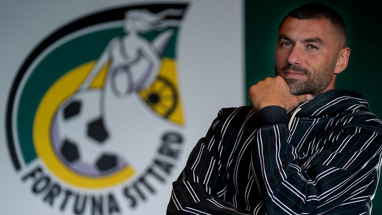 Burak Yılmaz: Duşta hüngür hüngür ağladım