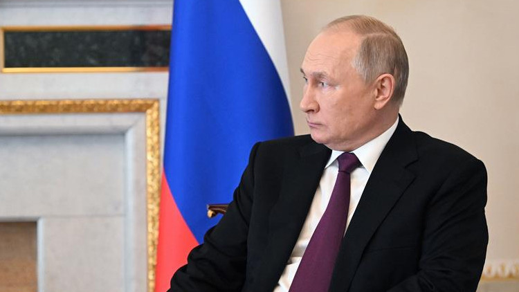 Putin: Asya ülkeleri, dünya ekonomisinin büyümesinde kilit rol oynuyor Putin: Asya ülkeleri, dünya ekonomisinin büyümesinde kilit rol oynuyor