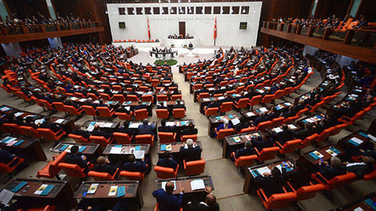 Ekonomik düzenlemeleri içeren torba teklif, TBMM Plan ve Bütçe Komisyonu’nda kabul edildi Ekonomik düzenlemeleri içeren torba teklif, TBMM Plan ve Bütçe Komisyonu’nda kabul edildi