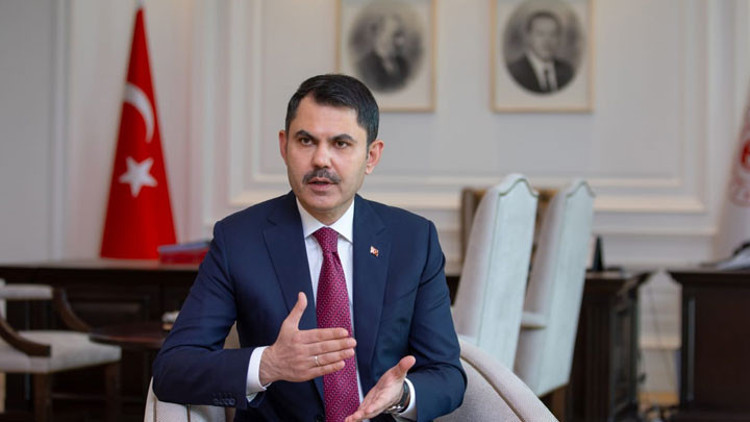 Bakan Kurum: Tuz Gölü’nde 10 bin flamingo yavrusu alınan tedbirlerle kurtuldu Bakan Kurum: Tuz Gölü’nde 10 bin flamingo yavrusu alınan tedbirlerle kurtuldu