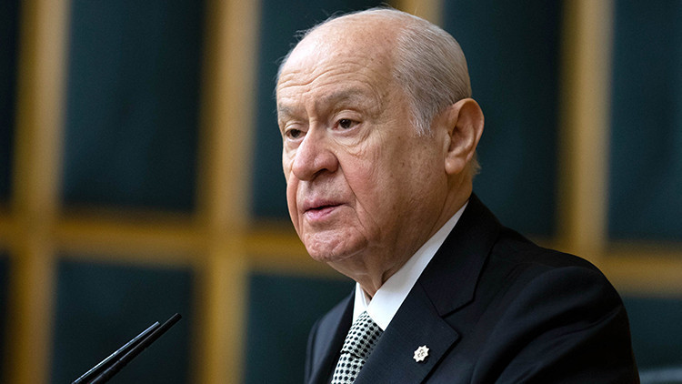 MHP lideri Bahçeli: Halit Kıvanç’a Cenab-ı Allah’tan rahmet diliyorum