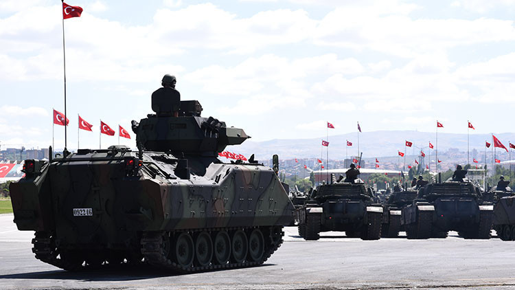 Yunan gazeteciden flaş Türkiye iddiası... İşte masadaki 3 senaryo Yunan gazeteciden flaş Türkiye iddiası... İşte masadaki 3 senaryo