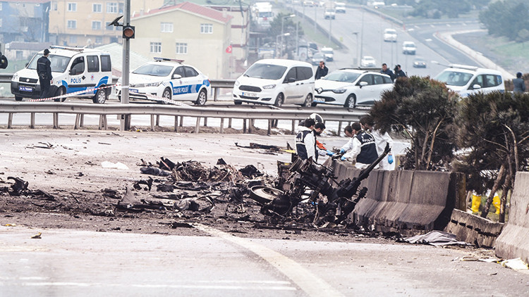Kuleye çarpan helikopter kazasında 5 yıl sonra ilk duruşma Kuleye çarpan helikopter kazasında 5 yıl sonra ilk duruşma