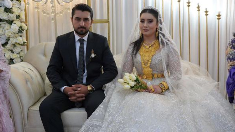 Aşiret düğününde milyonluk takı 3 bin kişi davet edildi