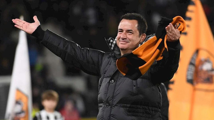 Son dakika: Acun Ilıcalıdan teknik direktör ve Fenerbahçe sözleri: Aklım Emre Belözoğlunda kaldı | G.Saray ve Beşiktaştan oyuncu istedim