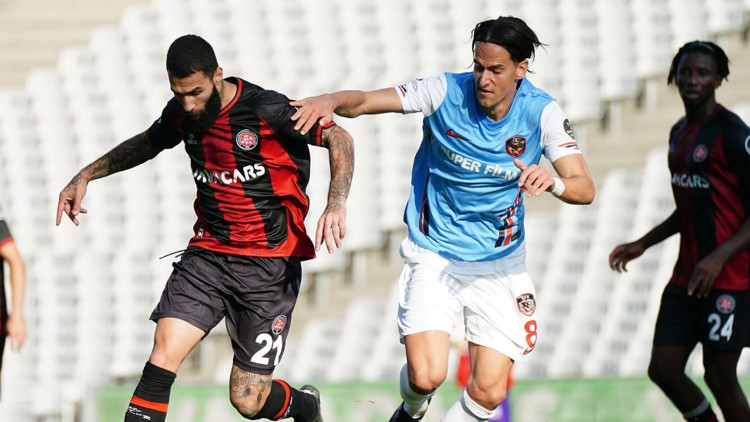 Fatih Karagümrük 3-3 Gaziantep FK (Maçın özeti) Fatih Karagümrük 3-3 Gaziantep FK (Maçın özeti)