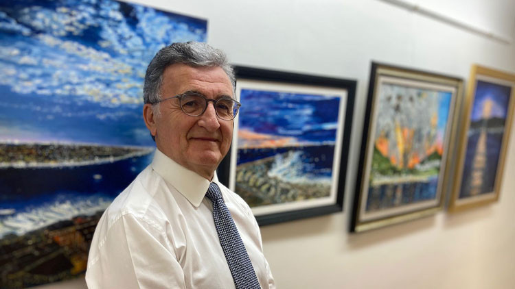 Ressam profesörden örnek davranış Ressam profesörden örnek davranış
