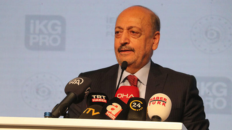 Son dakika haberi Sözleşmeli personel düzenlemesi... Bakan Bilgin: Cumhurbaşkanı Erdoğan açıklayacak Son dakika haberi Sözleşmeli personel düzenlemesi... Bakan Bilgin: Cumhurbaşkanı Erdoğan açıklayacak