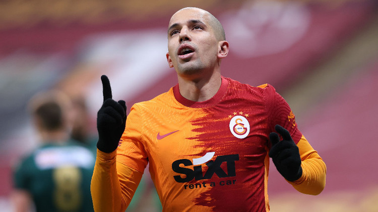 Son dakika: Sofiane Feghouli, Fatih Karagümrükle anlaştı Son dakika: Sofiane Feghouli, Fatih Karagümrükle anlaştı