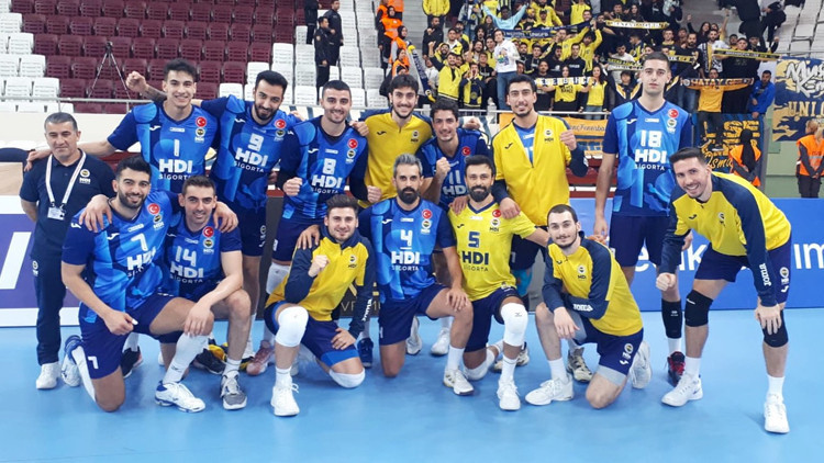 Fenerbahçe HDI Sigorta deplasmanda kazandı Fenerbahçe HDI Sigorta deplasmanda kazandı