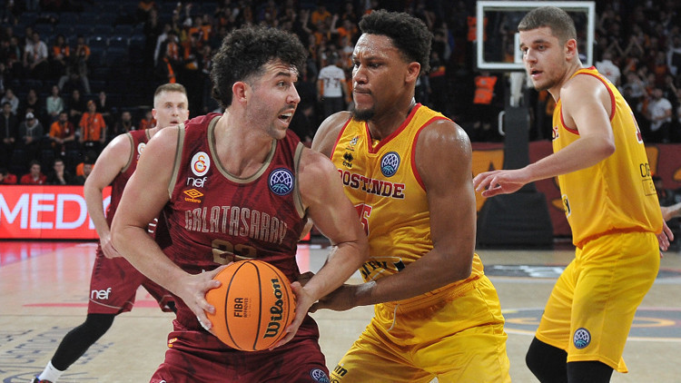 Galatasaray Nef evinde kaybetti Galatasaray Nef evinde kaybetti
