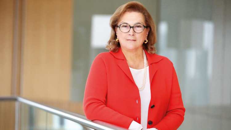 ‘En Güçlü 100 Kadın’ listesinde tek Türk oldu ‘En Güçlü 100 Kadın’ listesinde tek Türk oldu