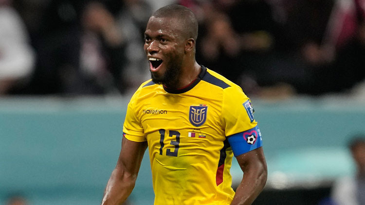 Dünya Kupasında yıldızlaşan Enner Valenciaya talip var Katarda izlediler... Fenerbahçe transfer haberleri