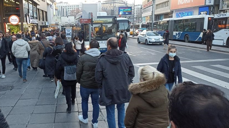 Kuyruğun sonu gelmiyor Tuzluçayır ring istiyor Kuyruğun sonu gelmiyor Tuzluçayır ring istiyor