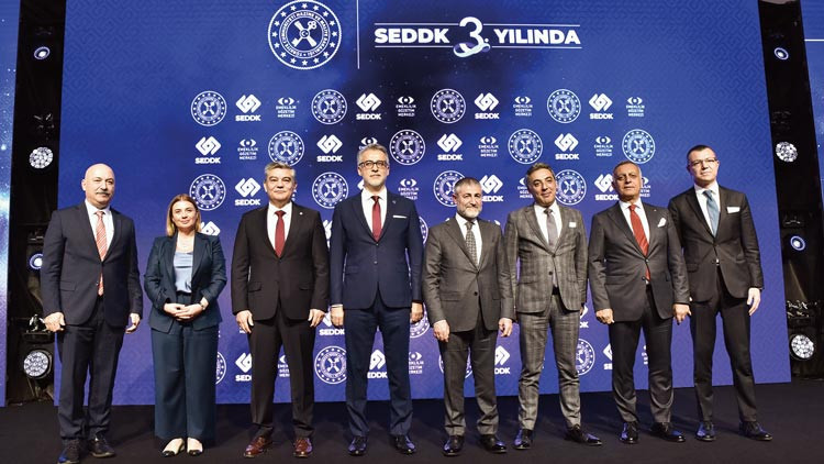 Bakan Nebati: BES’te hedefimiz 1 trilyon TL