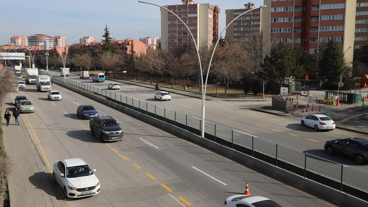 Turan Güneş Bulvarı’nda hız limiti 50’ye indi