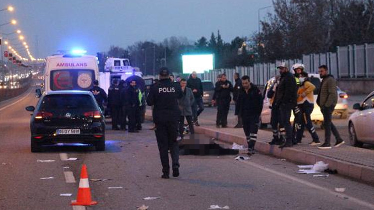 Diyarbakır’da otomobilin çarptığı motorsiklet sürücüsü öldü Diyarbakır’da otomobilin çarptığı motorsiklet sürücüsü öldü