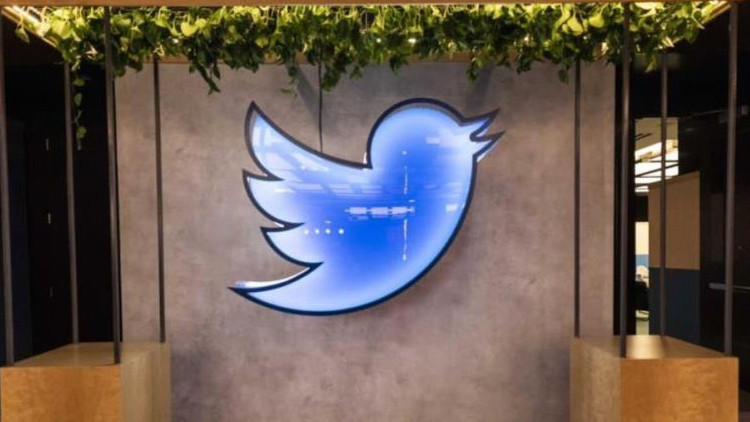 Twitter, ofisindeki eşyaları açık artırmayla satıyor Twitter, ofisindeki eşyaları açık artırmayla satıyor