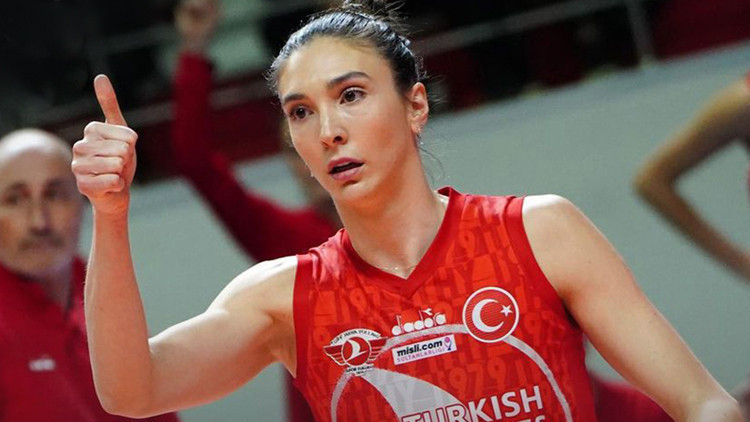 Son Dakika: Voleybolda flaş transfer... Naz Aydemir Akyol yuvaya dönüyor... Son Dakika: Voleybolda flaş transfer... Naz Aydemir Akyol yuvaya dönüyor...