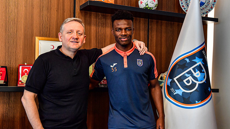 Son Dakika: Başakşehir, Youssouf Ndayishimiyenin ayrılığını açıkladı Cengiz Ünderi geride bıraktı, rekor satış... Son Dakika: Başakşehir, Youssouf Ndayishimiyenin ayrılığını açıkladı Cengiz Ünderi geride bıraktı, rekor satış...