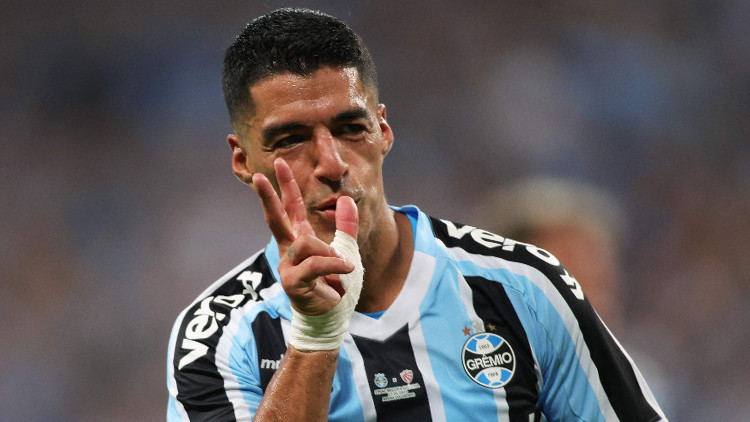 Adana Demirspor Başkanı Murat Sancaktan Hulk ve Luis Suarez açıklaması