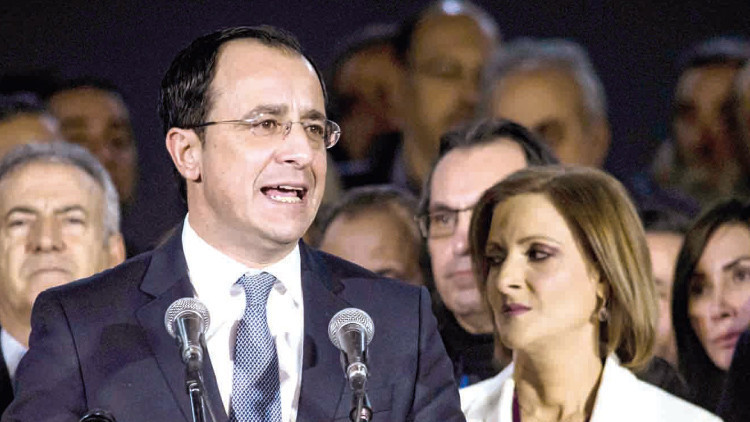 Rum tarafına ‘şahin’ başkan