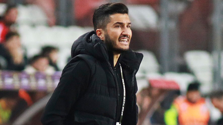 Antalyaspor, 2 kez ertelenen Beşiktaş maçına 18 eksikle çıkacak