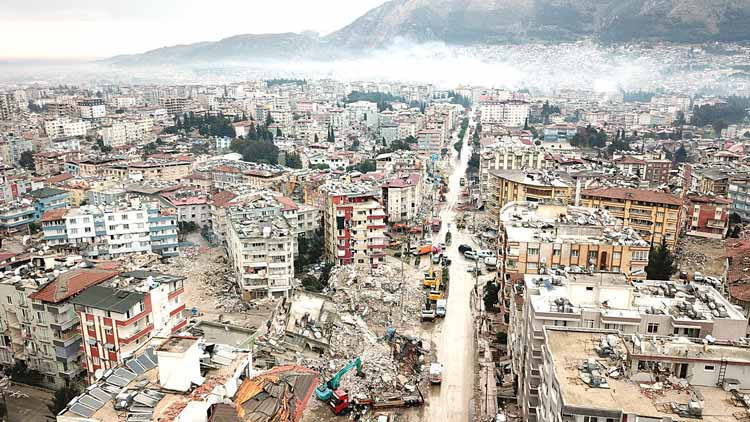 Sigortalı hasar 1 milyar dolar