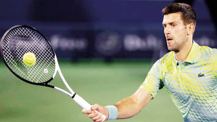 Djokovıc yine aşıya takıldı Djokovıc yine aşıya takıldı