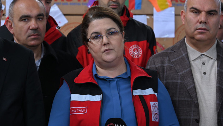 Bakan Yanık: Kimliği bilinmeyen 78 çocuğumuz var Bakan Yanık: Kimliği bilinmeyen 78 çocuğumuz var