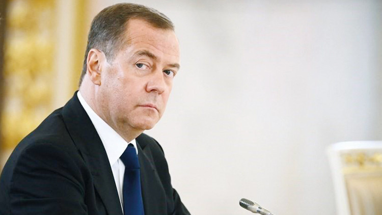 Medvedev’den Berlin’e sert cevap: Putin’in tutuklanması savaş ilanı olur Medvedev’den Berlin’e sert cevap: Putin’in tutuklanması savaş ilanı olur
