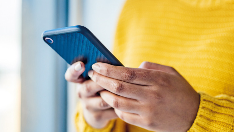 Cep telefonuna ek vergi iptal edildi