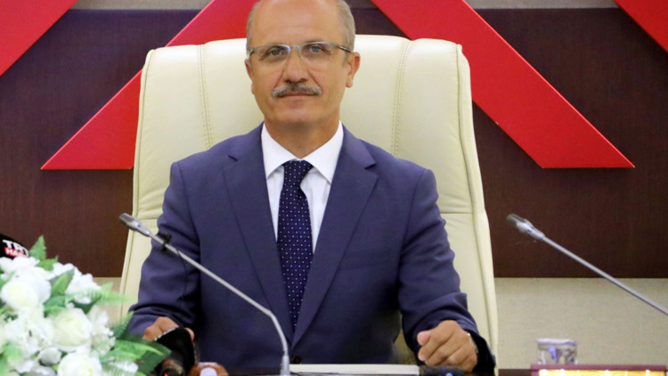 Özvar: En iyi 100 üniversite arasında olmak istiyoruz