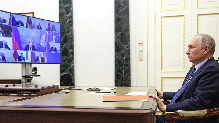 Putin, Rusyanın yeni dış politika konseptini onayladı Putin, Rusyanın yeni dış politika konseptini onayladı